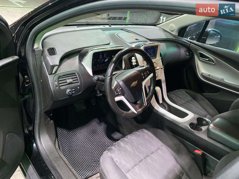Хэтчбек Chevrolet Volt 2013 в Одессе фото 12 Хэтчбек Chevrolet Volt 2013 в Одессе