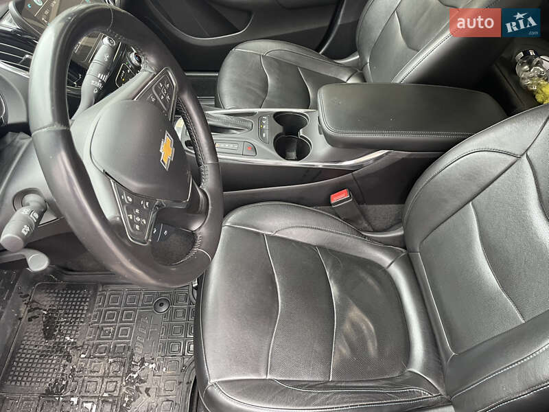 Хетчбек Chevrolet Volt 2017 в Києві