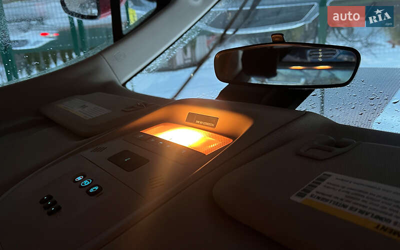 Хэтчбек Chevrolet Volt 2014 в Коломые