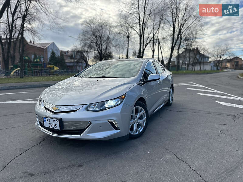 Хэтчбек Chevrolet Volt 2017 в Виннице