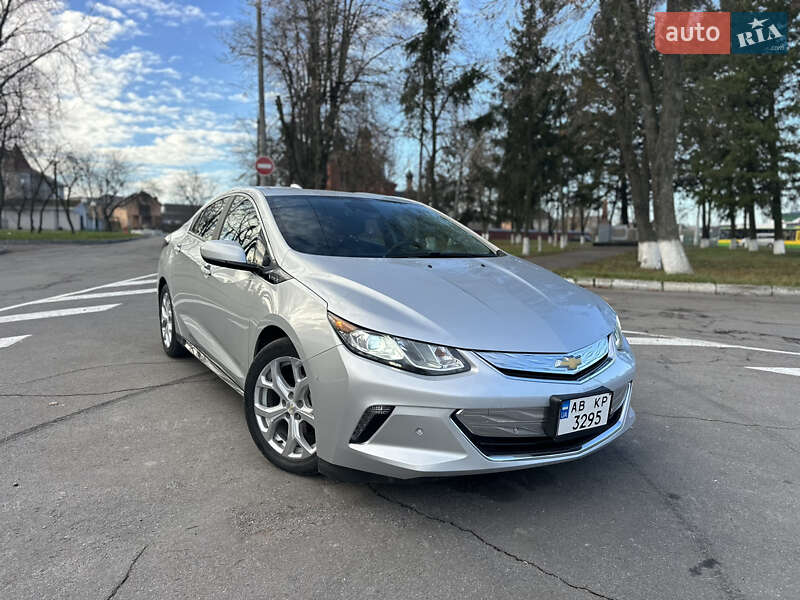 Хэтчбек Chevrolet Volt 2017 в Виннице