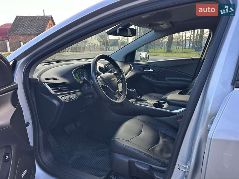 Хэтчбек Chevrolet Volt 2017 в Виннице