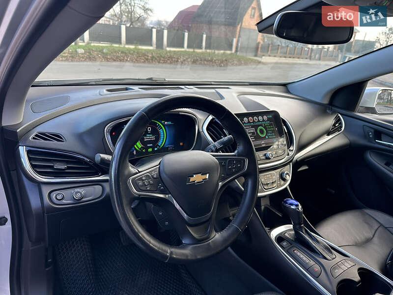 Хэтчбек Chevrolet Volt 2017 в Виннице