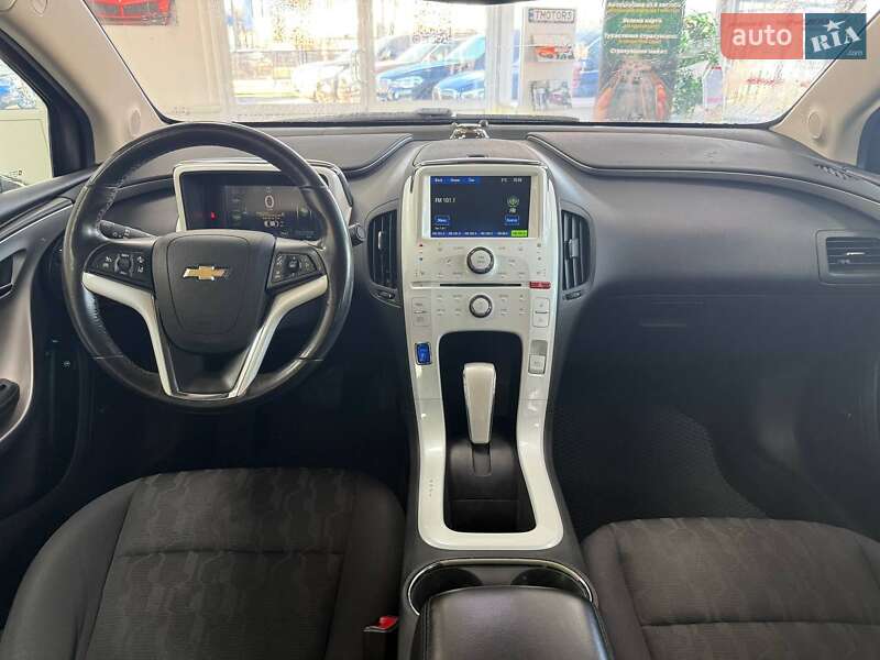 Хэтчбек Chevrolet Volt 2012 в Киеве
