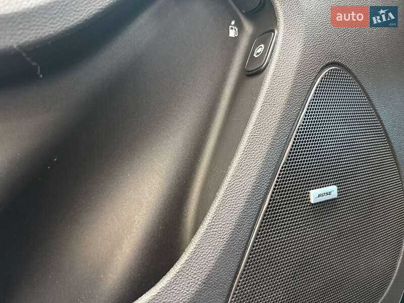 Хэтчбек Chevrolet Volt 2012 в Киеве