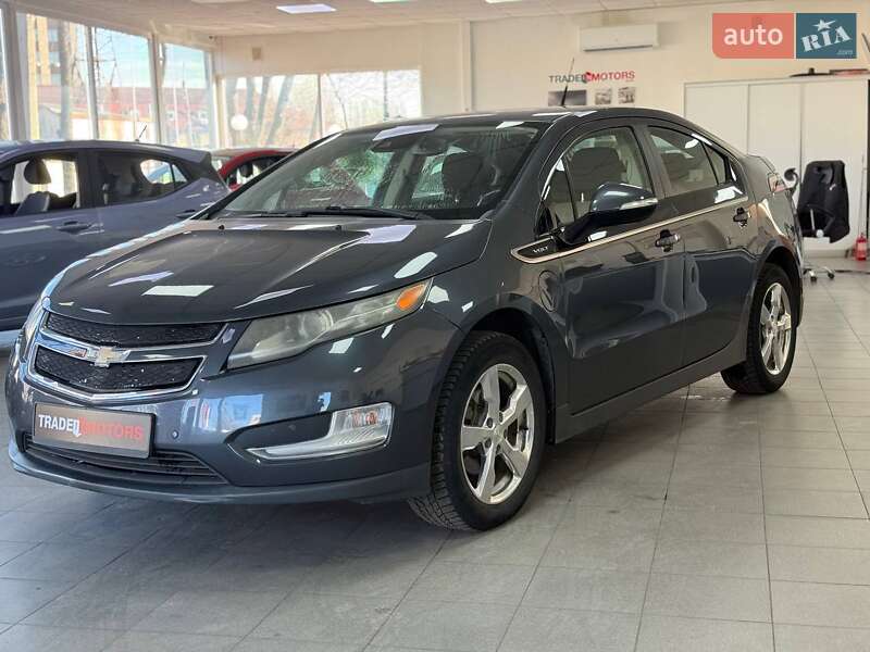 Хэтчбек Chevrolet Volt 2012 в Киеве