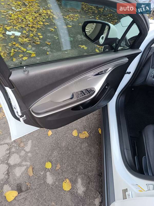 Хетчбек Chevrolet Volt 2013 в Одесі