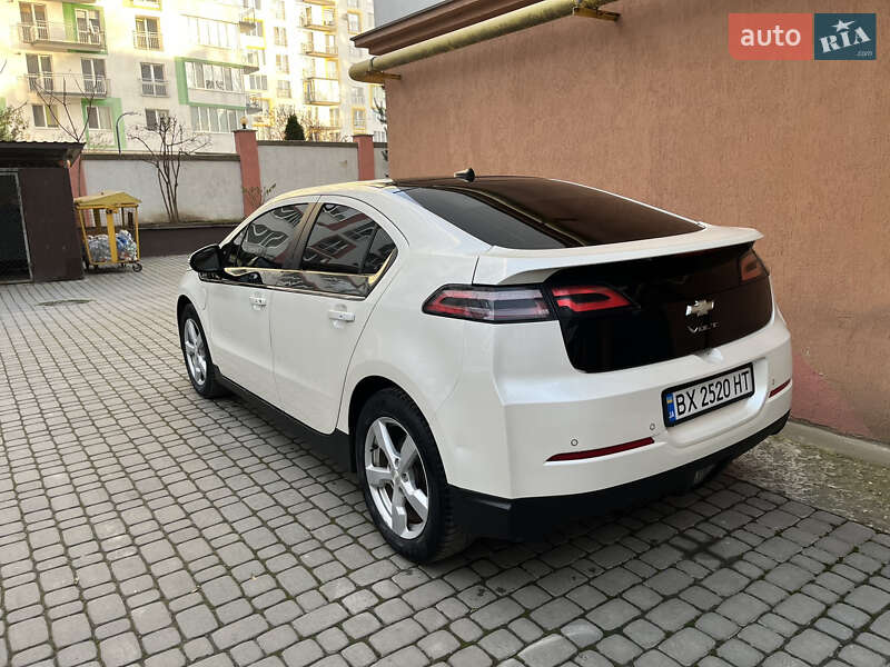 Хетчбек Chevrolet Volt 2011 в Тульчині