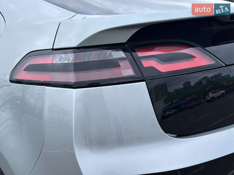 Хетчбек Chevrolet Volt 2011 в Одесі