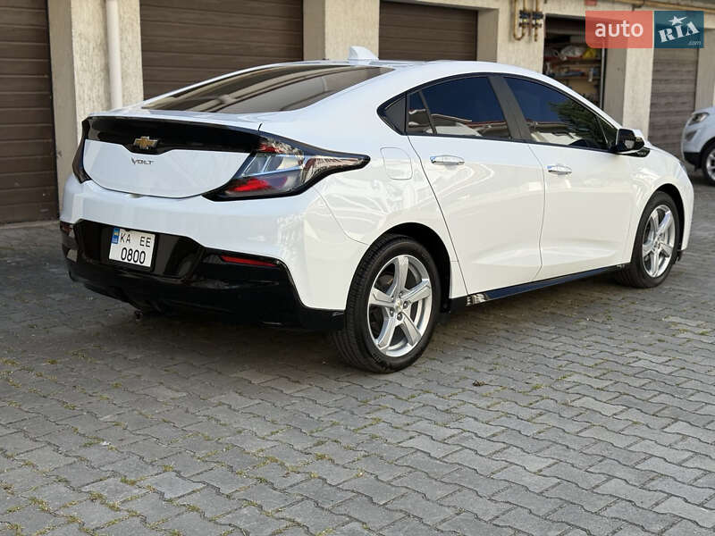 Хетчбек Chevrolet Volt 2015 в Києві