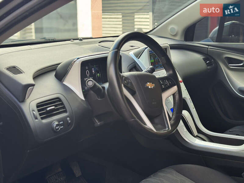 Хэтчбек Chevrolet Volt 2013 в Киеве фото 18 Хэтчбек Chevrolet Volt 2013 в Киеве