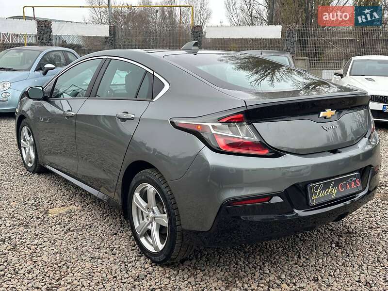 Хэтчбек Chevrolet Volt 2017 в Одессе фото 6 Хэтчбек Chevrolet Volt 2017 в Одессе