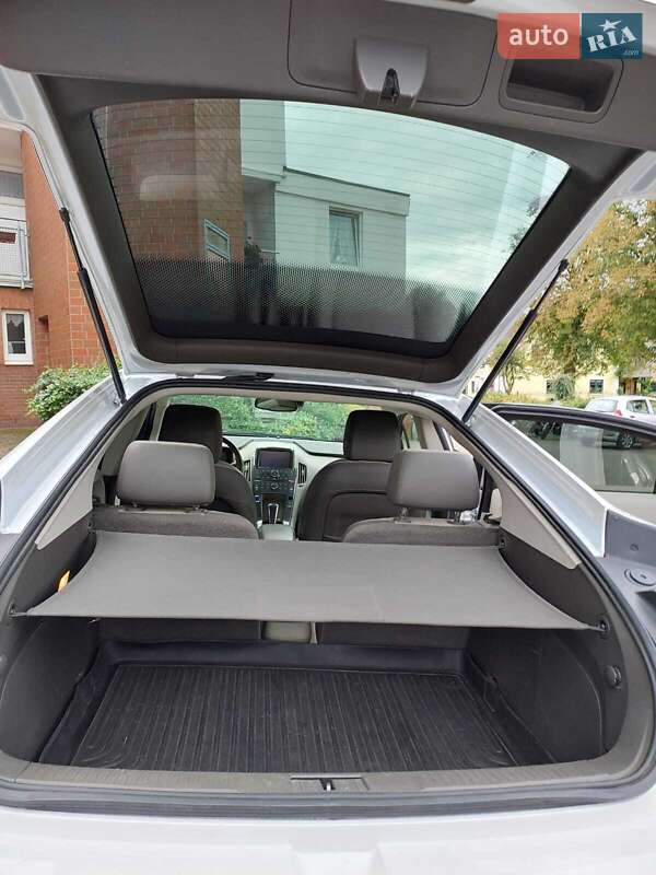 Хетчбек Chevrolet Volt 2014 в Дніпрі фото 9 Хетчбек Chevrolet Volt 2014 в Дніпрі