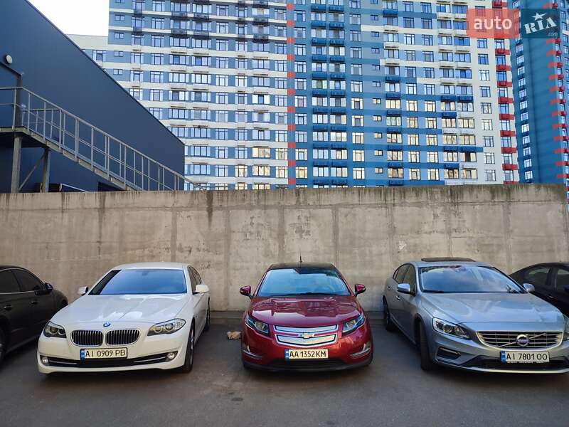 Хетчбек Chevrolet Volt 2012 в Києві