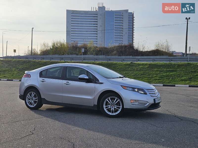 Хетчбек Chevrolet Volt 2013 в Києві фото Хетчбек Chevrolet Volt 2013 в Києві