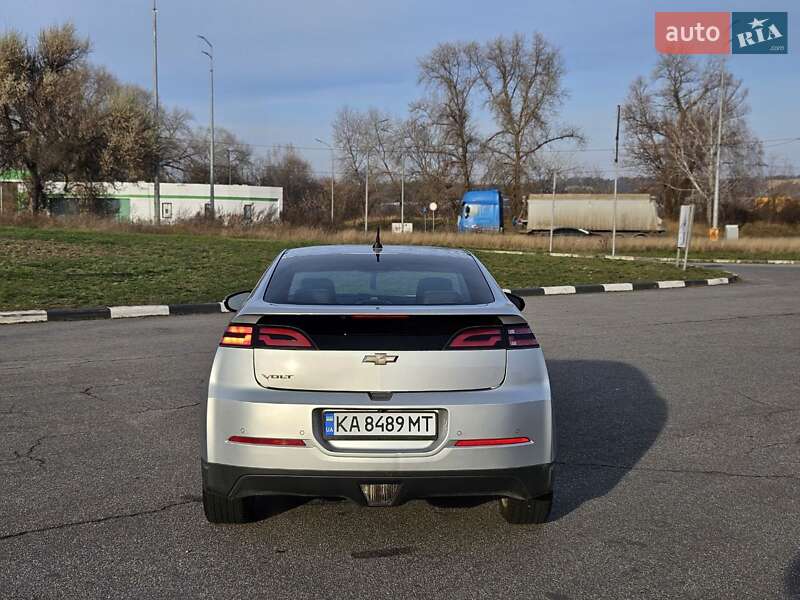 Хетчбек Chevrolet Volt 2013 в Києві фото 10 Хетчбек Chevrolet Volt 2013 в Києві