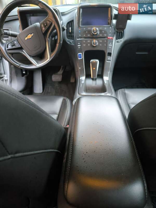 Хетчбек Chevrolet Volt 2013 в Києві фото 30 Хетчбек Chevrolet Volt 2013 в Києві