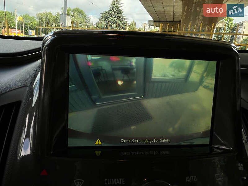 Хетчбек Chevrolet Volt 2014 в Львові