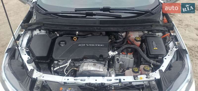 Хэтчбек Chevrolet Volt 2017 в Кременчуге фото 10 Хэтчбек Chevrolet Volt 2017 в Кременчуге