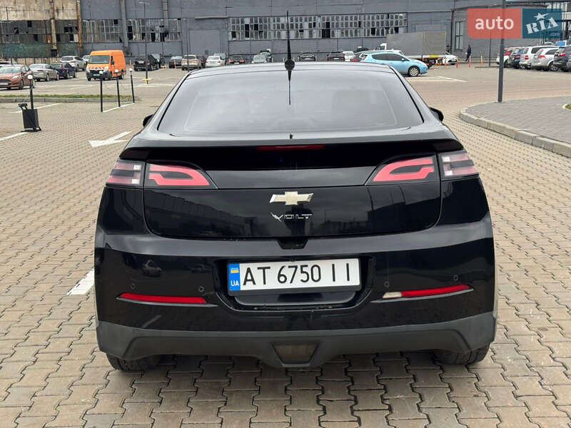 Хэтчбек Chevrolet Volt 2011 в Ивано-Франковске фото 6 Хэтчбек Chevrolet Volt 2011 в Ивано-Франковске