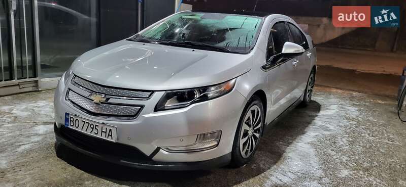 Хэтчбек Chevrolet Volt 2011 в Тернополе