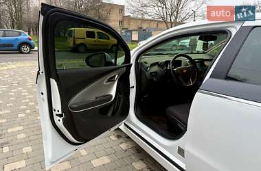 Хэтчбек Chevrolet Volt 2015 в Одессе