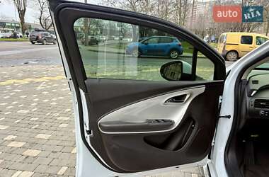Хэтчбек Chevrolet Volt 2015 в Одессе