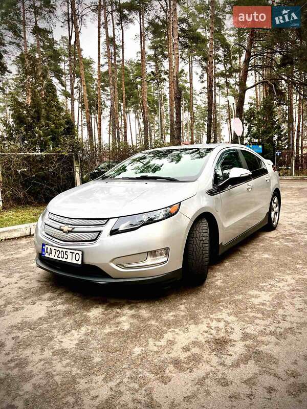 Хетчбек Chevrolet Volt 2013 в Броварах