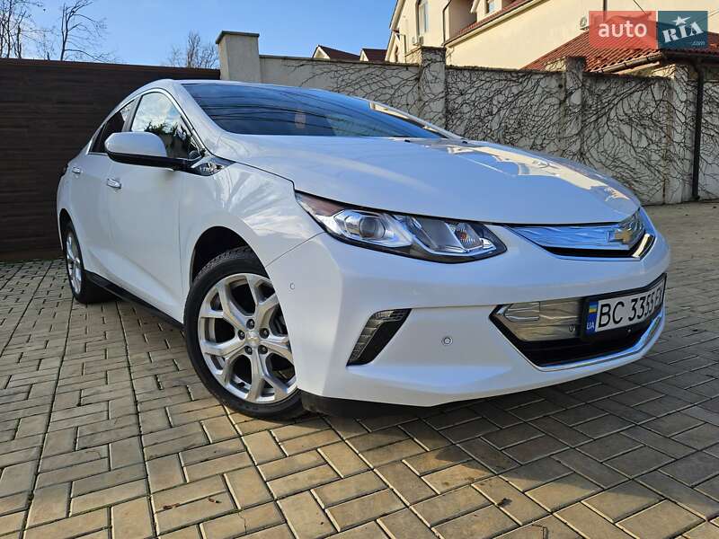 Хэтчбек Chevrolet Volt 2016 в Одессе