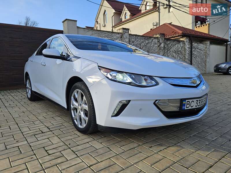 Хэтчбек Chevrolet Volt 2016 в Одессе