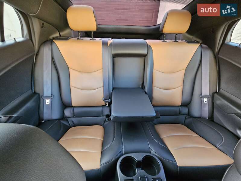 Хэтчбек Chevrolet Volt 2016 в Одессе