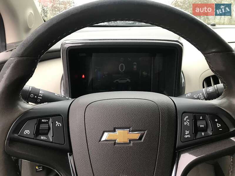Хэтчбек Chevrolet Volt 2014 в Николаеве