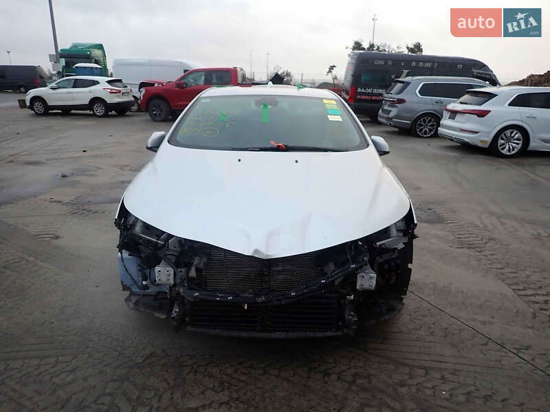 Хэтчбек Chevrolet Volt 2017 в Львове