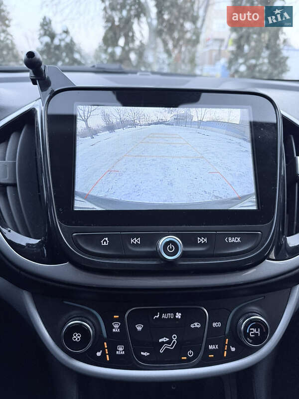 Хэтчбек Chevrolet Volt 2018 в Киеве