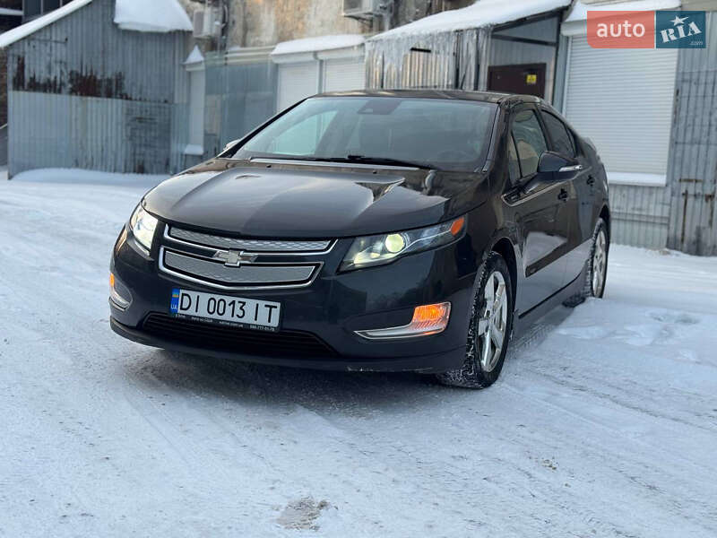 Хэтчбек Chevrolet Volt 2013 в Киеве
