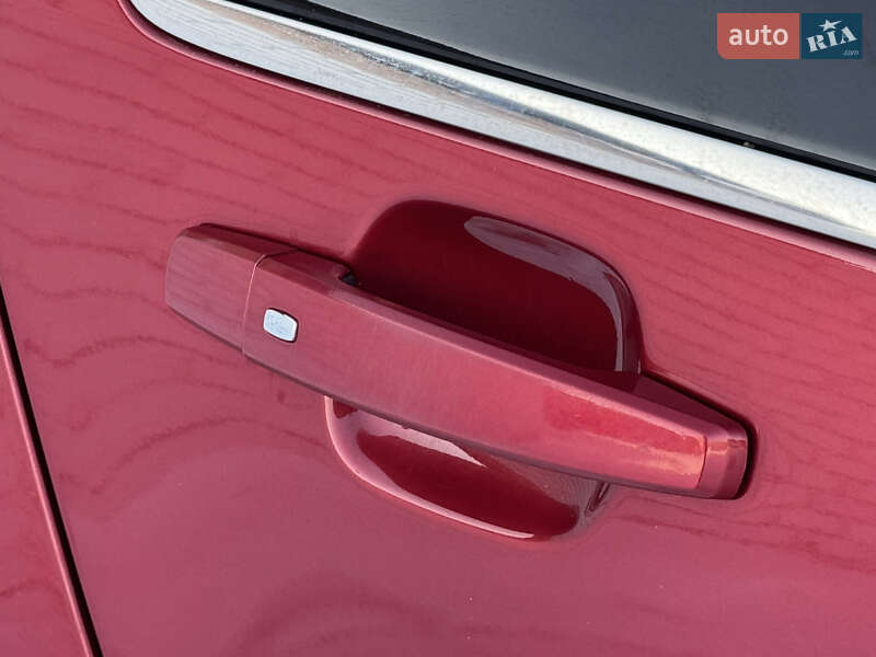 Хэтчбек Chevrolet Volt 2012 в Киеве фото 9 Хэтчбек Chevrolet Volt 2012 в Киеве