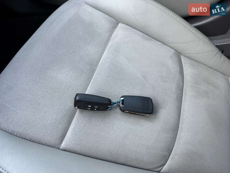 Хэтчбек Chevrolet Volt 2012 в Киеве фото 32 Хэтчбек Chevrolet Volt 2012 в Киеве