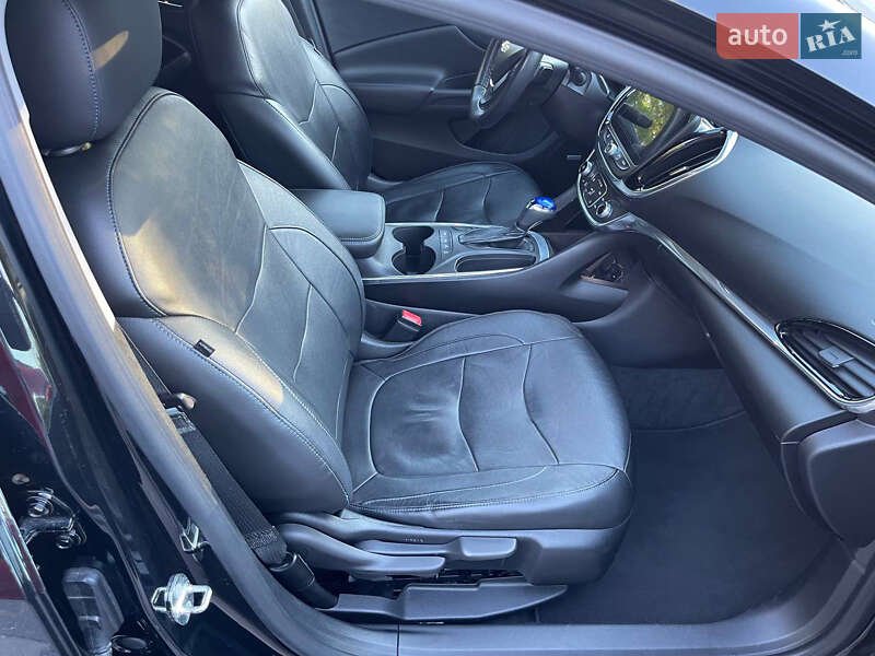 Хетчбек Chevrolet Volt 2017 в Луцьку