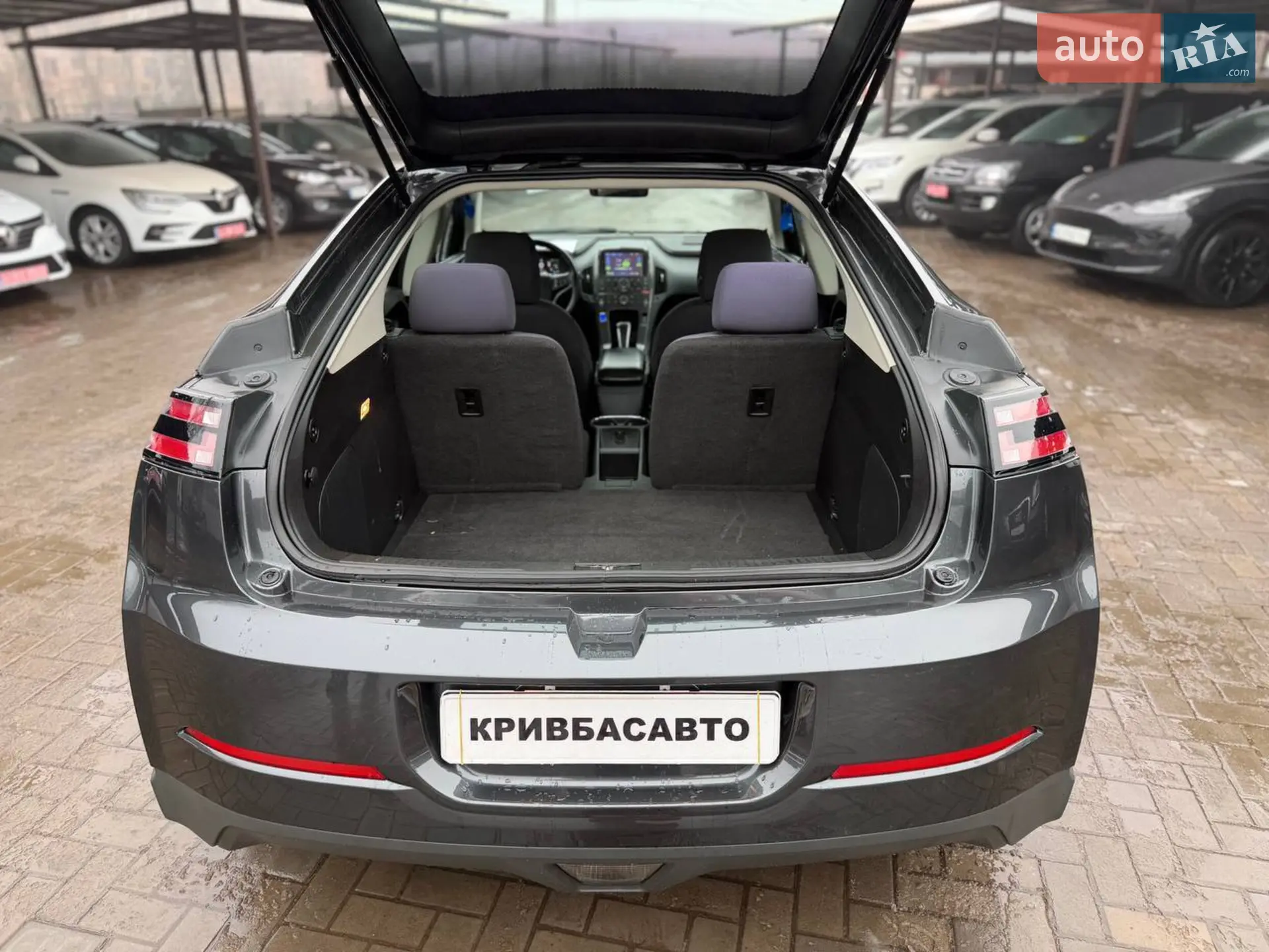 2014 Chevrolet Volt - мініатюра 8