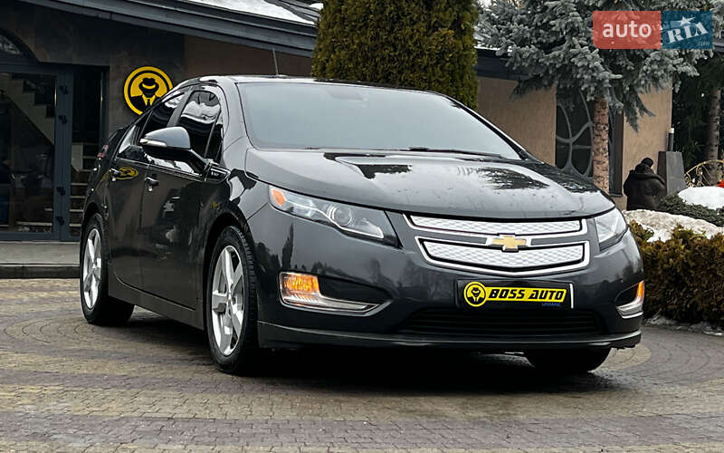 Хэтчбек Chevrolet Volt 2015 в Львове