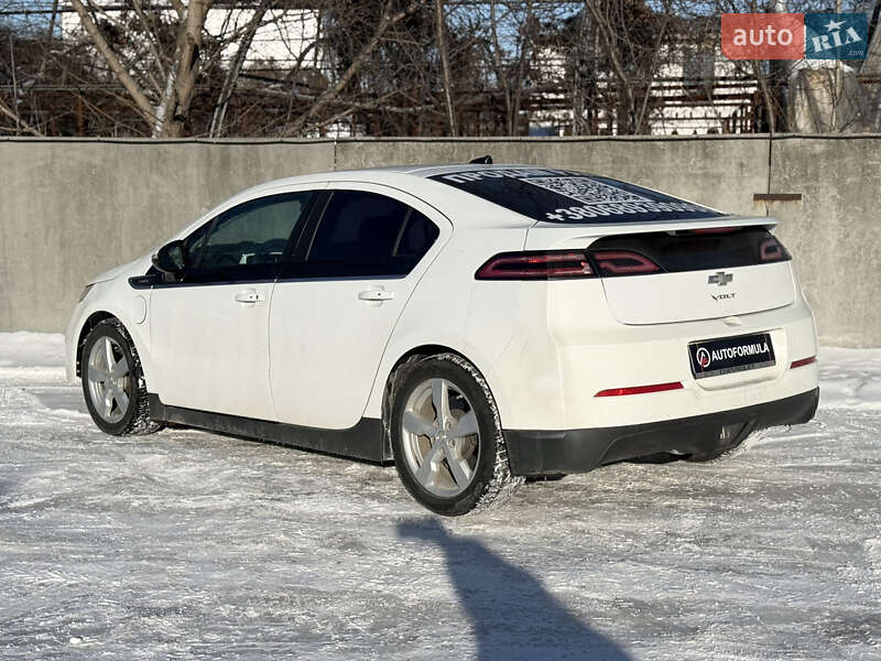 Хетчбек Chevrolet Volt 2013 в Києві