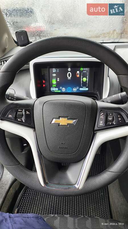 Хетчбек Chevrolet Volt 2011 в Дніпрі