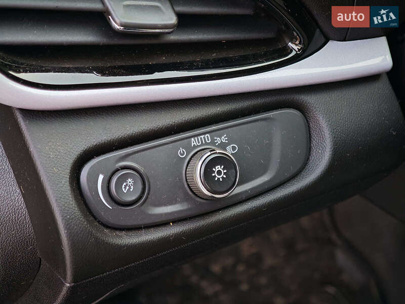 Хэтчбек Chevrolet Volt 2016 в Харькове фото 16 Хэтчбек Chevrolet Volt 2016 в Харькове