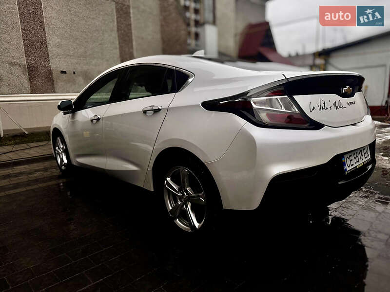 Хетчбек Chevrolet Volt 2019 в Сторожинці