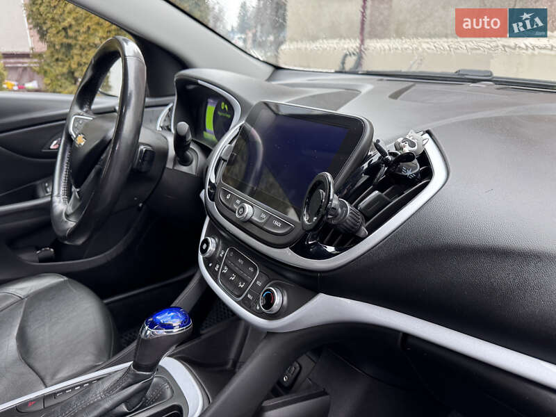 Хетчбек Chevrolet Volt 2019 в Сторожинці
