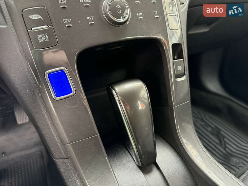 Хэтчбек Chevrolet Volt 2013 в Киеве фото 28 Хэтчбек Chevrolet Volt 2013 в Киеве