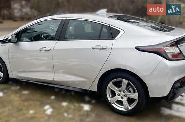 Хэтчбек Chevrolet Volt 2018 в Киеве