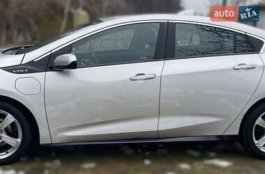 Хэтчбек Chevrolet Volt 2018 в Киеве