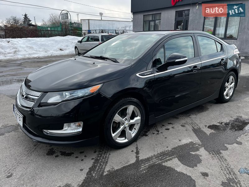 Хетчбек Chevrolet Volt 2011 в Чернігові