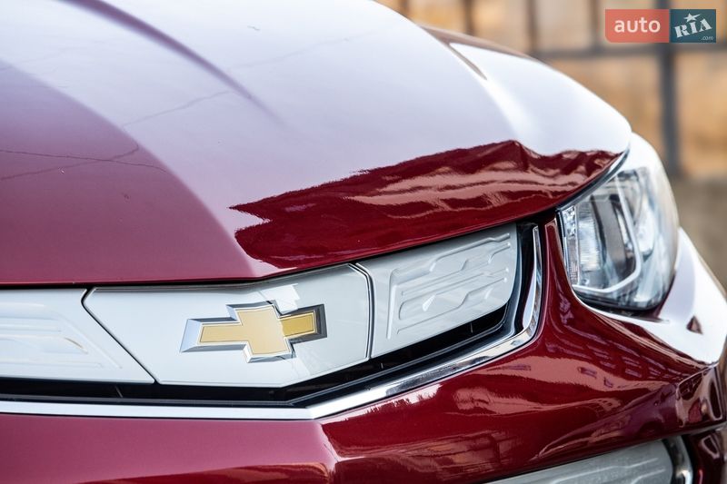 Хэтчбек Chevrolet Volt 2017 в Львове